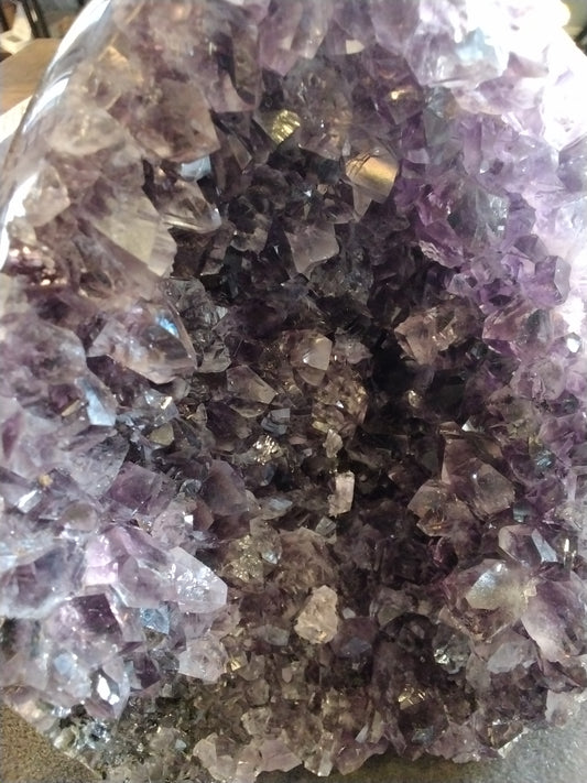Amethyst 1.77 Kg