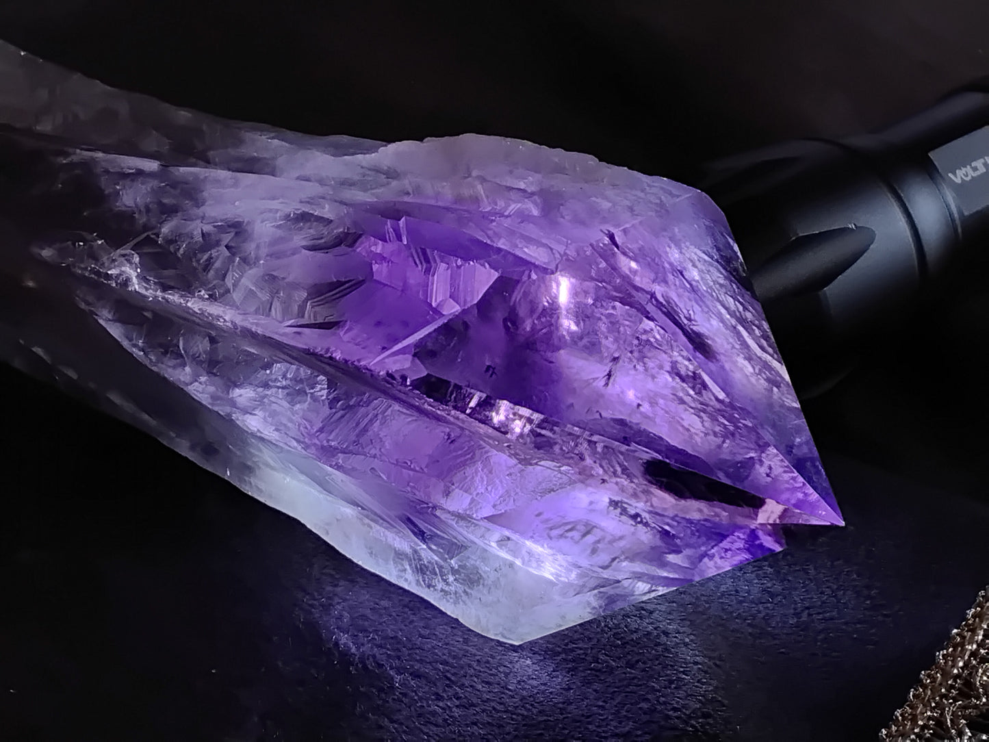 Amethyst Wand 0.55 Kg