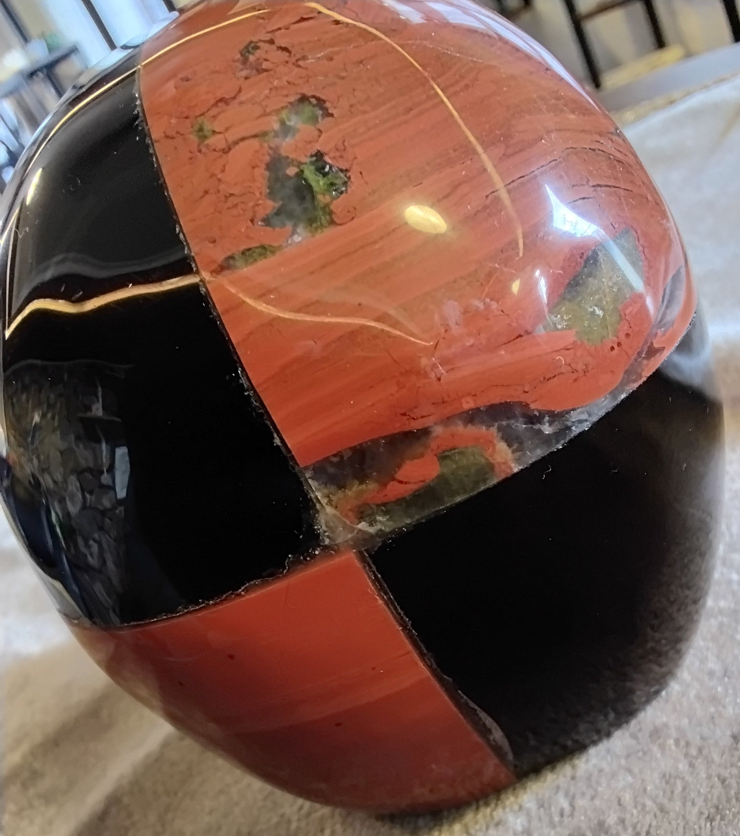 Obsidian/Red Jasper Skull -1