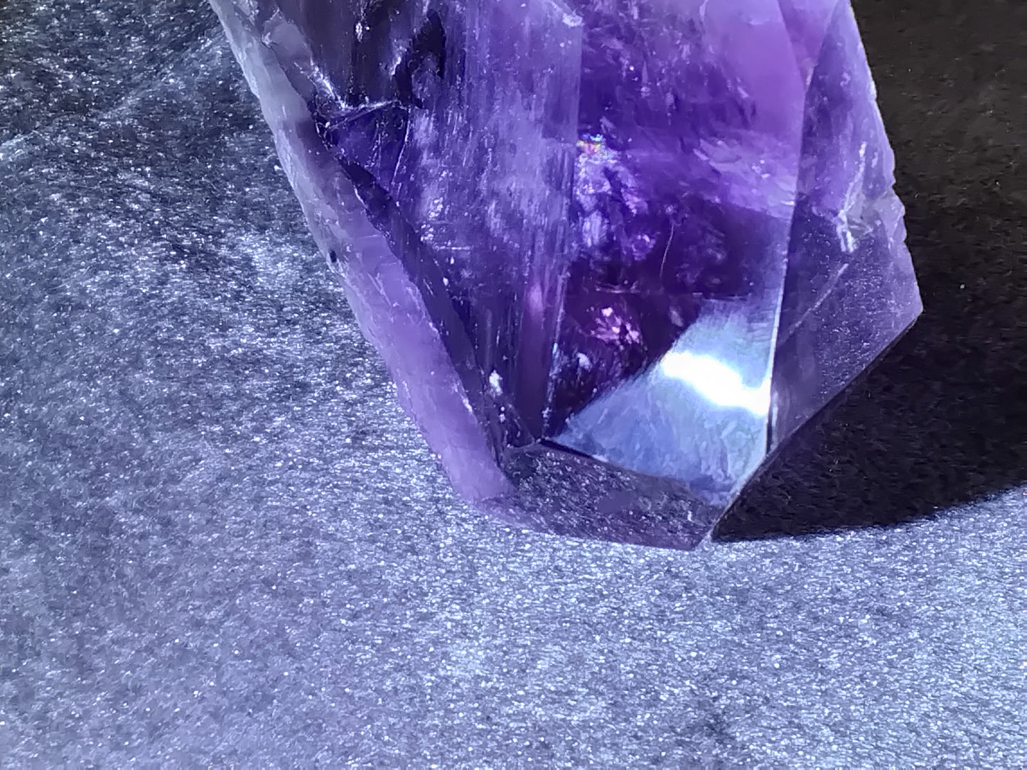 Amethyst Wand 0.76 Kg